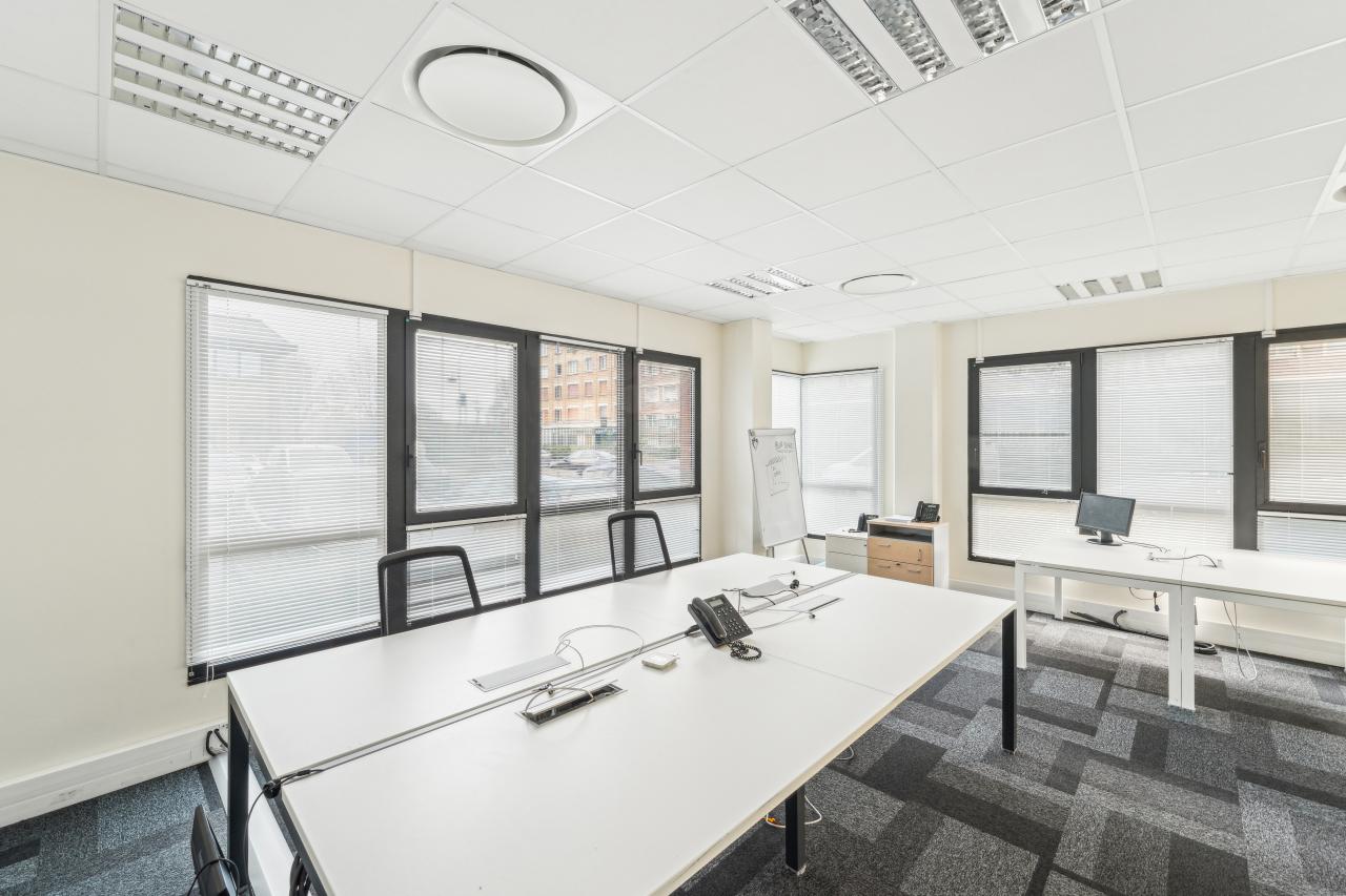 Bureau Saint-Ouen 2032m² Location bureau Saint-Ouen Seine-Saint-Denis OLBUR2528974 4